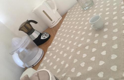 Roe Apartment | BORGO VOLCIANO GARDA LAKE APP.2