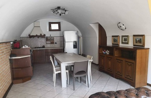 Roe Apartment | Borgo Volciano Garda Lake