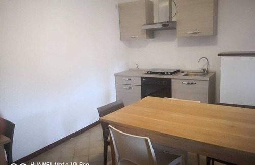 Roe Apartment | Borgo Volciano Garda Lake