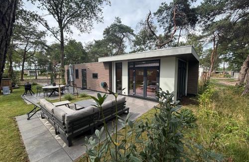 Municipality of Hellendoorn Ski Chalet | Bos chalet Hellendoorn met Hottub
