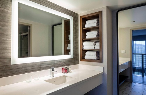Auburndale Hotel | Boston Marriott Newton