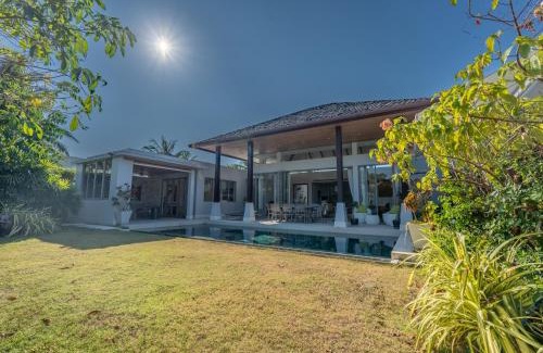 Bang Tao Villa | Botanica 4 BR Villa Layan Beach