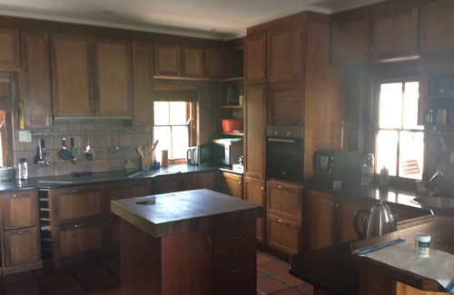 Fernkloof Villa | Botanists heaven. Rare plant species only in Fernkloof. Tennis court/lap pool.