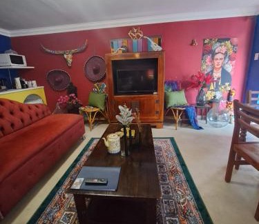 Greater Johannesburg Metropolitan Area Bed & Breakfast | Bougain'Villas