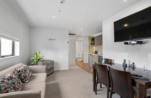 Lower Hutt Cabin | Boulcott Lodge