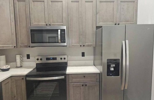 Delaware Apartment | Bourbon and Bricks