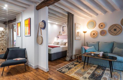 Montmartre Apartment | Boutik Boheme Le jardin Montmartre
