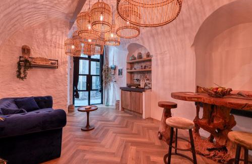 Old Town Apartment | Boutique Apartment Bucanieri Luxury Room - Happy Rentals