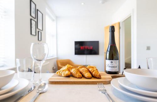 Riverside Apartment | Boutique City Centre Apartments