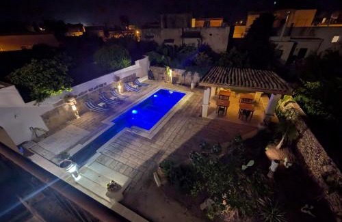 Lucugnano House | Boutique Heritage Home and Loft with Pool