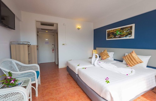 Karon Hotel | 😉 Boutique hotel, standard family room #08, Karon Beach