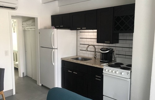 Ocean Ridge Apartment | Boutique Style Apartment in dream location with pool 200 meters from the beach CB 12