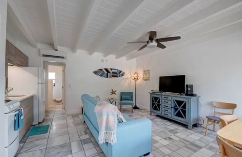 Ocean Ridge Condo | Boutique Style Apartment in dream location with pool 200 meters from the beach 6