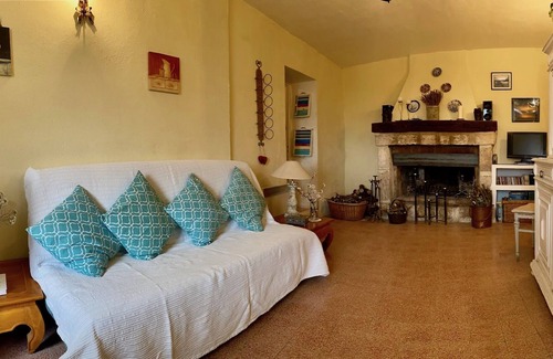 Baudinard-sur-Verdon House | Boutique village gite with panoramic views and terrace near Gorges du Verdon