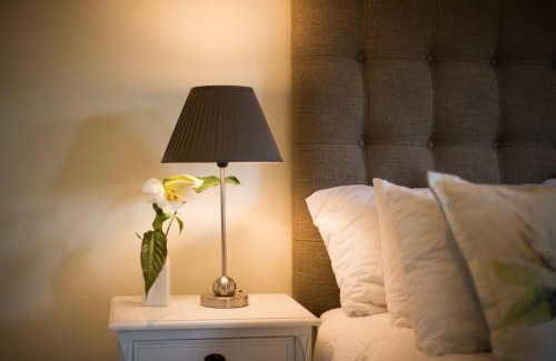 Somerset West House | Boutique Villa Guesthouse