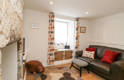 Isle of Portland House | Bowman's Cottage