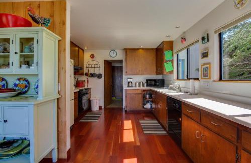 Sea Ranch House | Bowsprit Retreat