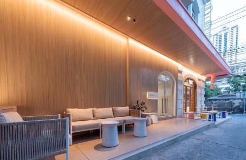 Thanon Phaya Thai Hotel | Boxpackers Pratunam