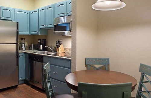 Boyne Falls Villa | Boyne Mountain 1 BR Condo Full Kitchen, in-unit washer/dryer, fireplace (A2)