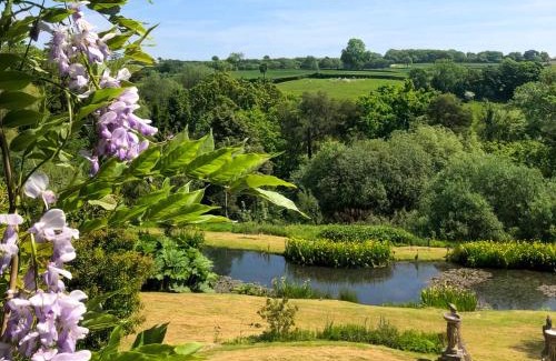 Axminster House | Brabazon - Uk50125