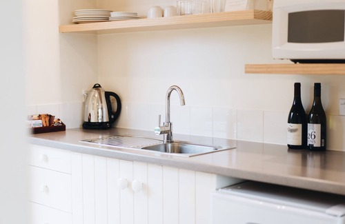 Martinborough Apartment | Brackenridge Country Retreat & Spa