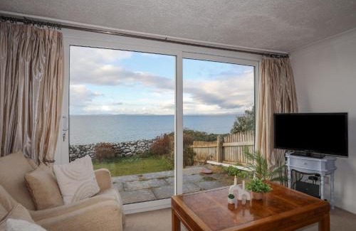 Llandanwg House | Bramble Bank