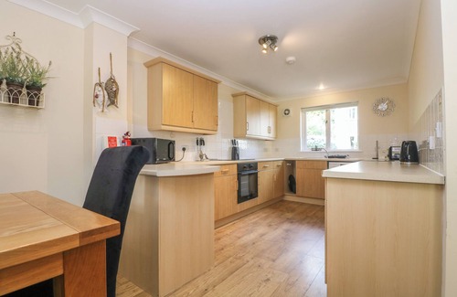 Falmouth House | BRAMBLE COTTAGE, pet friendly in Falmouth