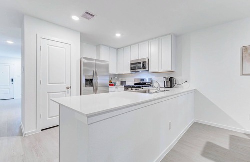 New Caney House | Brand New 4BR house in delightful New Caney near BUSH International Airport