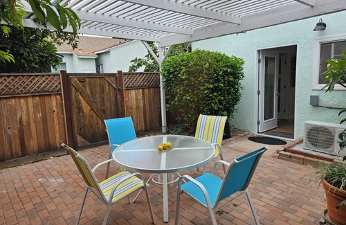 Harbor Apartment | Brand new ADU back house with private patio perfect for traveling nurses