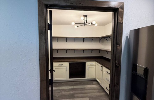 Neligh Condo | Brand new condo with AC in charming Neligh