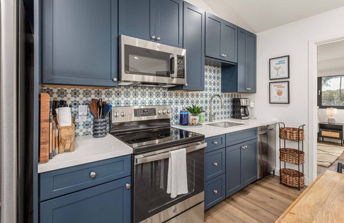 La Jolla Alta House | Brand new, custom 2 bedroom 2 bath luxury casita 5 minutes to the beach!