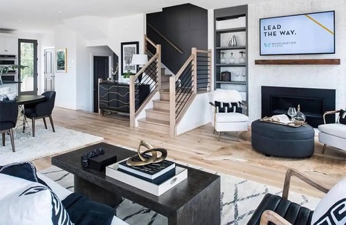 North Bethesda House | Brand NEW Designer townhome retreat in the citynn