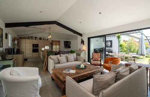 Sainte-Marie-de-Re House | Brand new family villa with heated pool