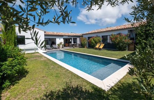 Sainte-Marie-de-Re House | Brand new family villa with heated pool
