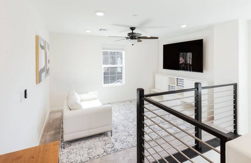 Rocklin House | Brand New Gorgeous & luxurious 4 - bedroom house