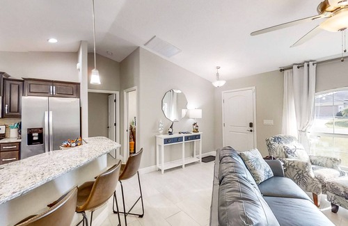 North Port House | Brand New - Heated Pool, Lanai, Grill, & Firepit