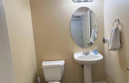 Winnemucca House | Brand New Home with Patio 3/2