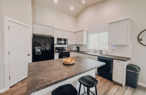 Nampa House | BRAND NEW LISTING! Spacious 4BR Home - Sleeps 8 - Park Access & Fire Pit!