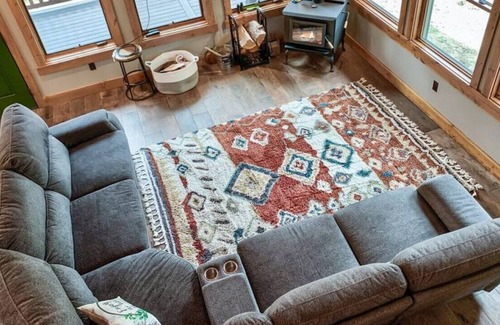 Donnelly Cabin | Brand New! Quintessential Cabin On East Mountain