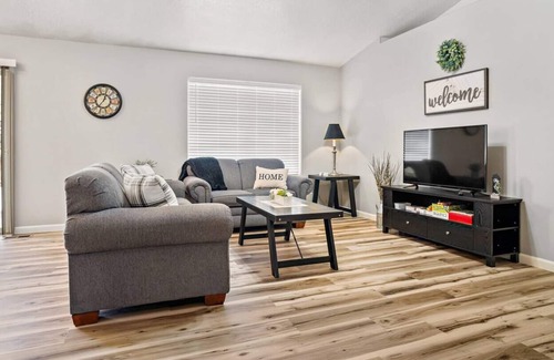 Kuna House | Brand new remodel in❤of Kuna★FastWifi★10 Min>I-84