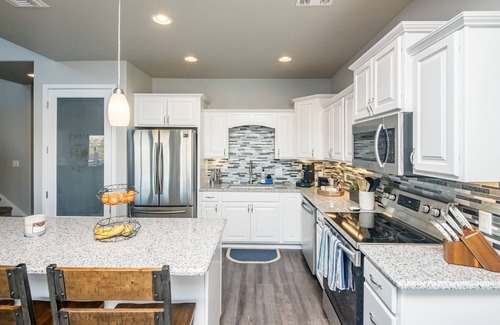 Holiday Shores House | Brand New Riverfront Home with View and only minutes to Laughlin