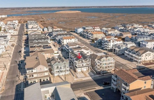 Sea Isle City House | Brand new spacious 5-BR house in pleasant Sea Isle City with AC, WiFi and more