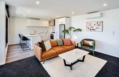 Wellington House | Brand New Townhouse with Ocean Views