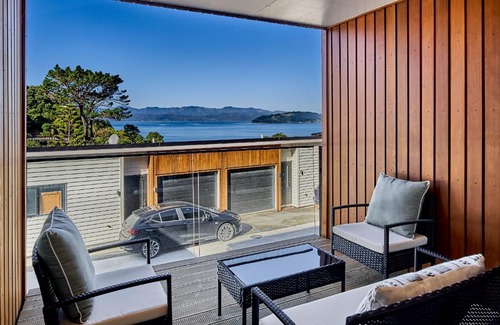 Wellington House | Brand New Townhouse with Ocean Views