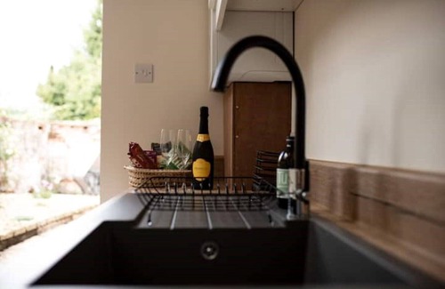 Saffron Walden House | Braybrooke Cottage, cosy, comfortable cottage, close to town centre & Audley End