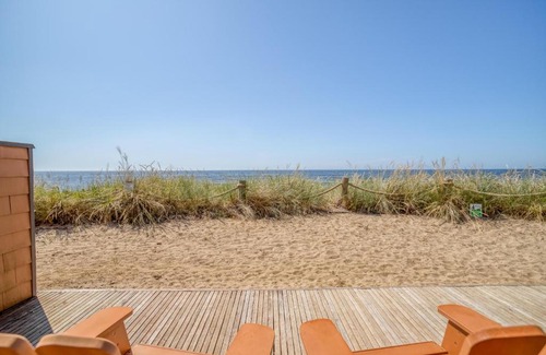 Neskowin House | Breakers Beach House 9 - Meredith Lodging