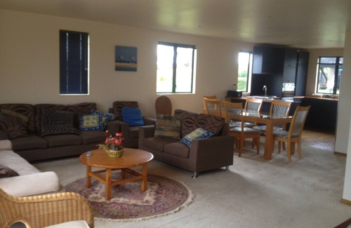 Ruakaka House | Bream Bay Resort - Ruakaka