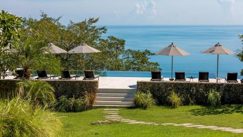 Lamai Villa | Breathtaking Koh Koon - Provence Meets The East Sleeps 14 Adults 8 Kids