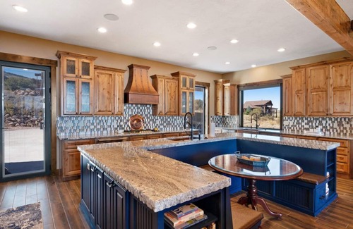 Fish Haven Cabin | Breathtaking Lake Views | 7-Acre Private Retreat w/Theater & Pickleball