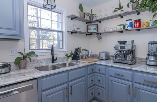 Jackson House | Breathtaking modern home in the heart of Jackson with Electric car charger!